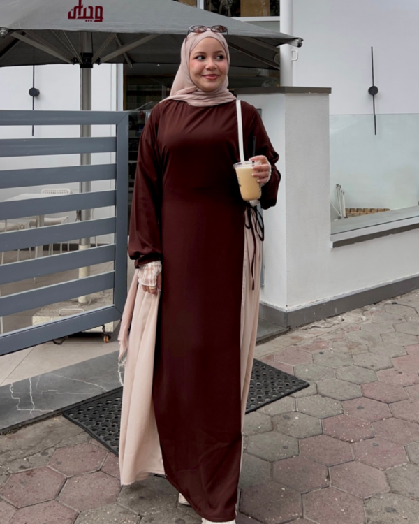 ⁦فستان نُسيبه⁩ - الصورة ⁦2⁩