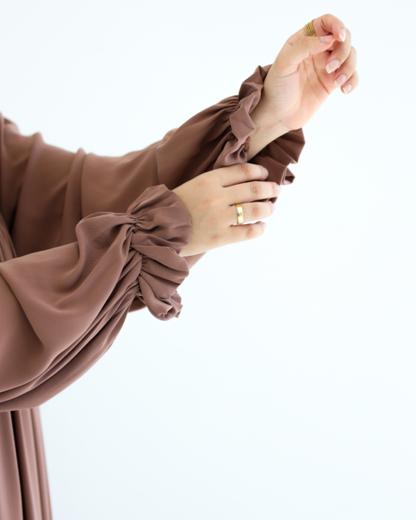 ⁦طقم خديجة| Khadija Dress⁩ - الصورة ⁦3⁩